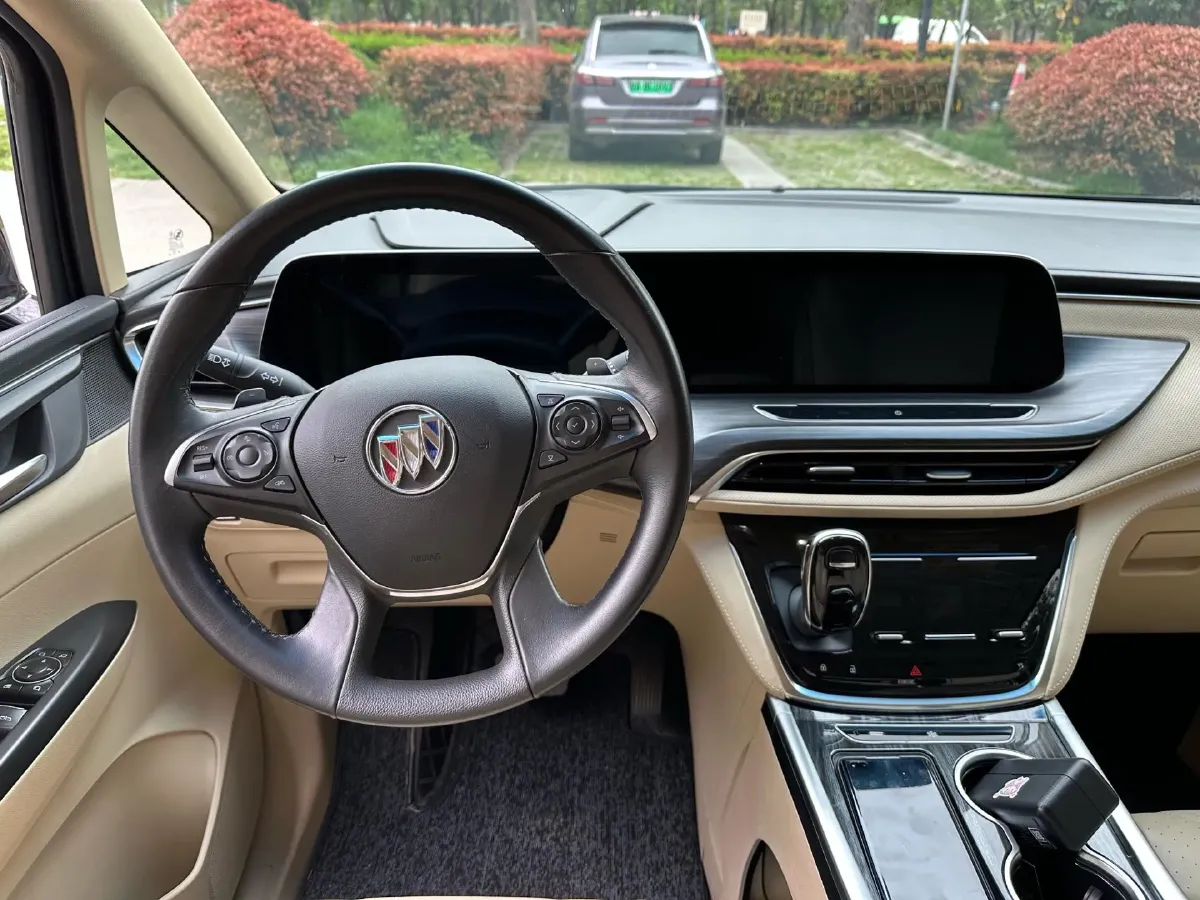 2022 Buick GL8 2.0T 237HP L4 9AT,autocango,china used car exporter,china ev exporter,chinese used car exporter,chinese used ev exporter