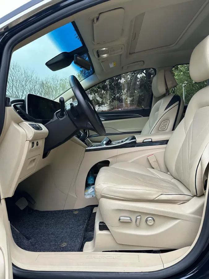 2022 Buick GL8 2.0T 237HP L4 9AT,autocango,china used car exporter,china ev exporter,chinese used car exporter,chinese used ev exporter