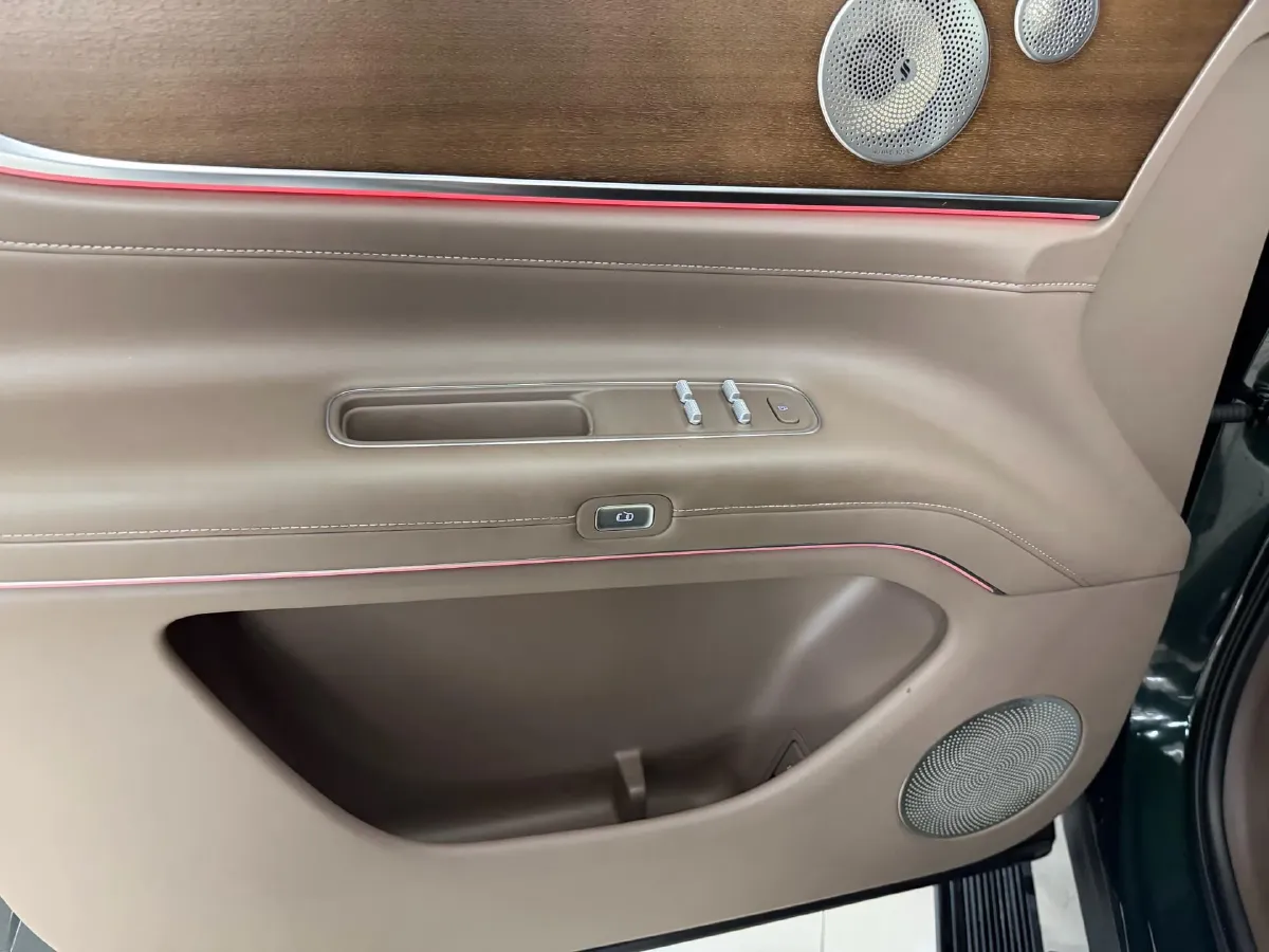 2024 HIMA AITO M9 1.5T 152HP L4 REEV 52KWH,autocango,china used car exporter,china ev exporter,chinese used car exporter,chinese used ev exporter