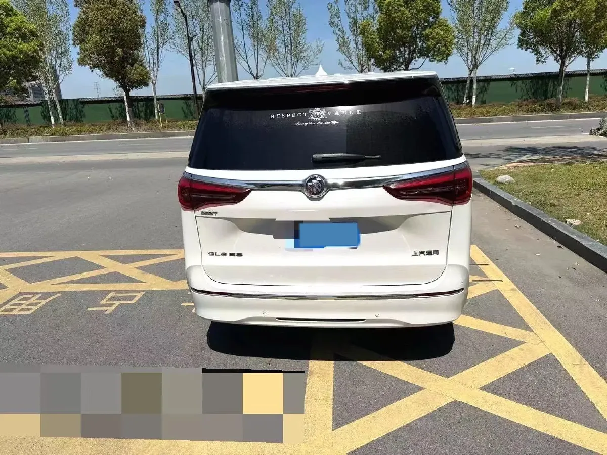 2020 Buick GL8 2.0T 237HP L4 9AT,autocango,china used car exporter,china ev exporter,chinese used car exporter,chinese used ev exporter