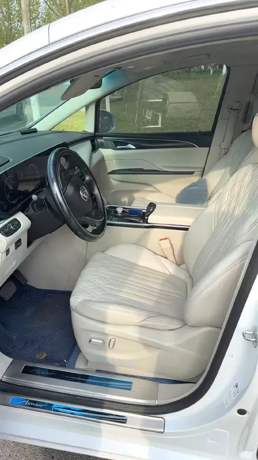 2020 Buick GL8 2.0T 237HP L4 9AT,autocango,china used car exporter,china ev exporter,chinese used car exporter,chinese used ev exporter