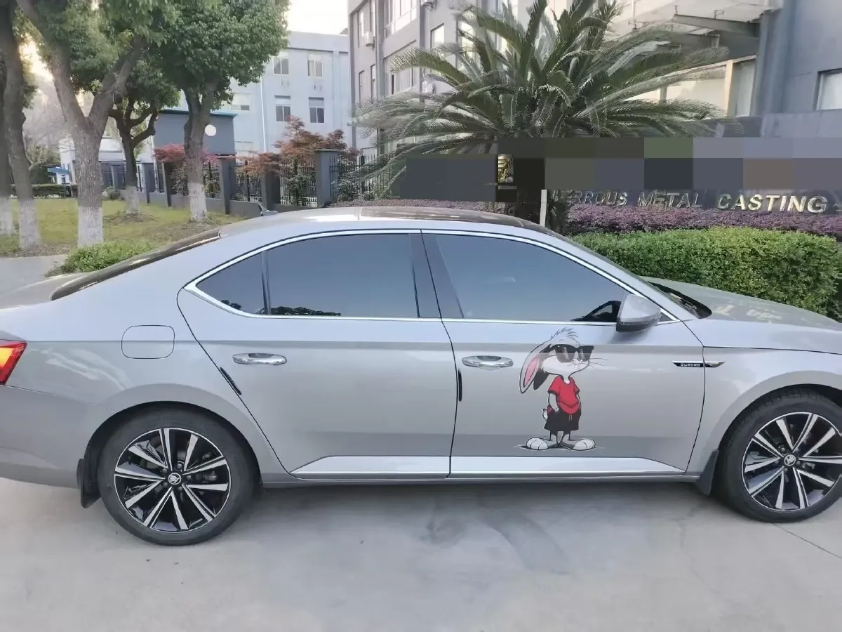 2023 Skoda Superb 1.4T 150HP L4 7DCT,autocango,china used car exporter,china ev exporter,chinese used car exporter,chinese used ev exporter