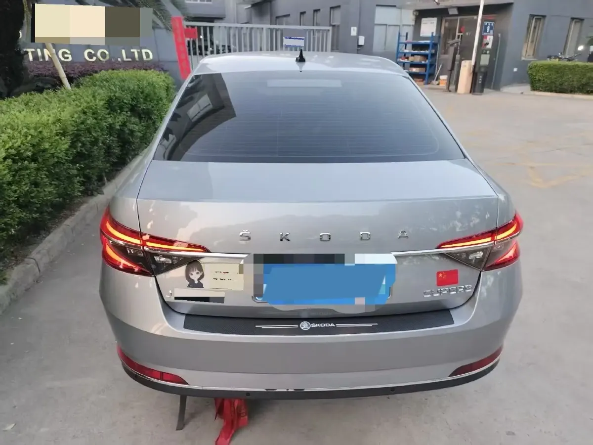 2023 Skoda Superb 1.4T 150HP L4 7DCT,autocango,china used car exporter,china ev exporter,chinese used car exporter,chinese used ev exporter