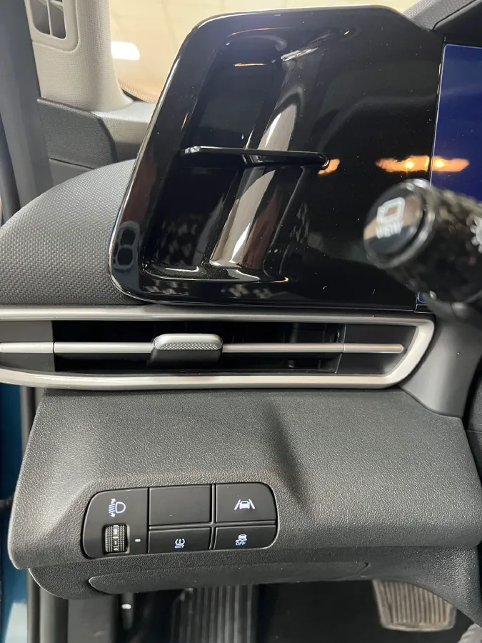 2021 Hyundai Elantra 1.5L 115HP L4 CVT,autocango,china used car exporter,china ev exporter,chinese used car exporter,chinese used ev exporter