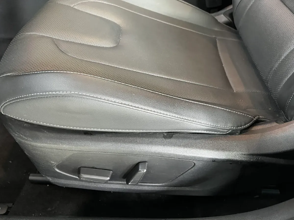 2021 Hyundai Elantra 1.5L 115HP L4 CVT,autocango,china used car exporter,china ev exporter,chinese used car exporter,chinese used ev exporter