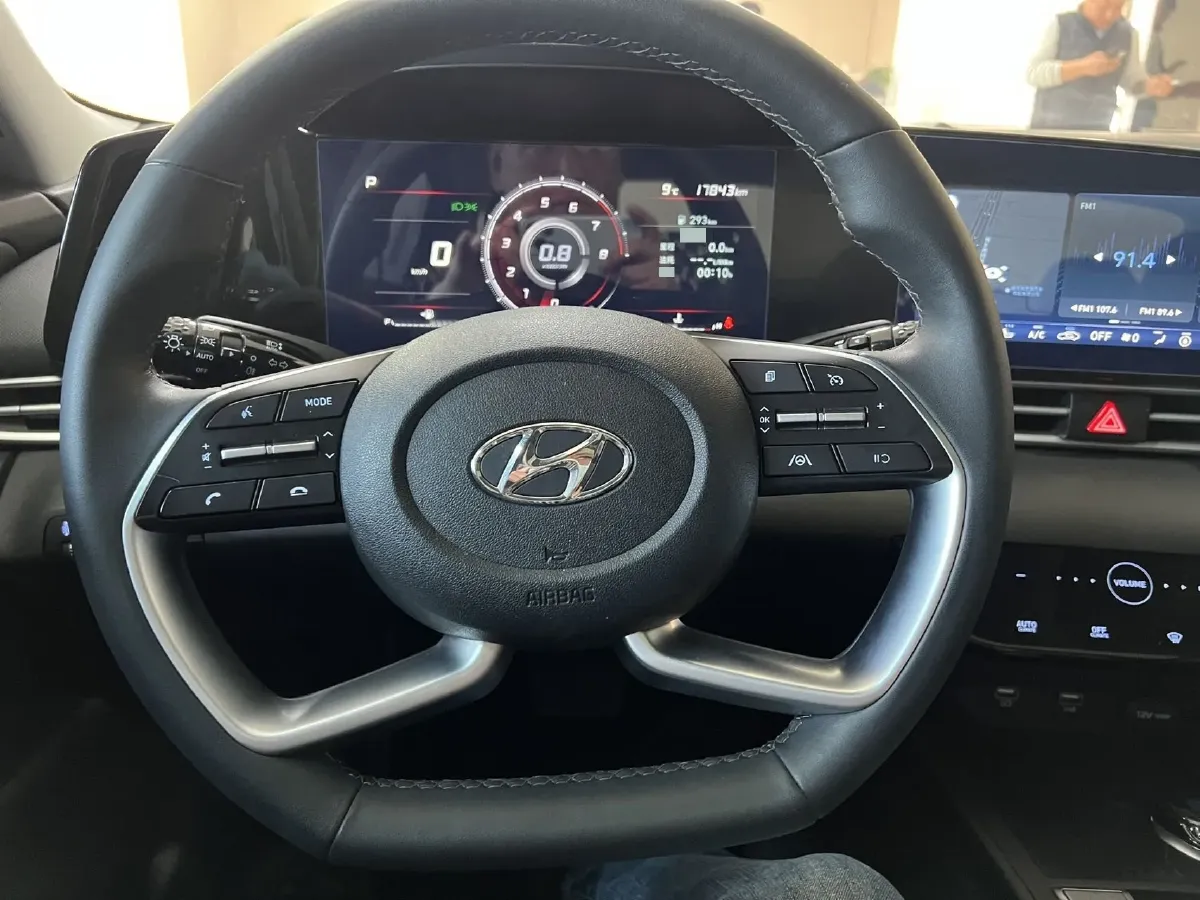 2021 Hyundai Elantra 1.5L 115HP L4 CVT,autocango,china used car exporter,china ev exporter,chinese used car exporter,chinese used ev exporter