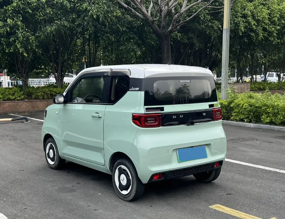 2021 WuLing HongGuang MINI EV BEV 9.3KWH,autocango,china used car exporter,china ev exporter,chinese used car exporter,chinese used ev exporter