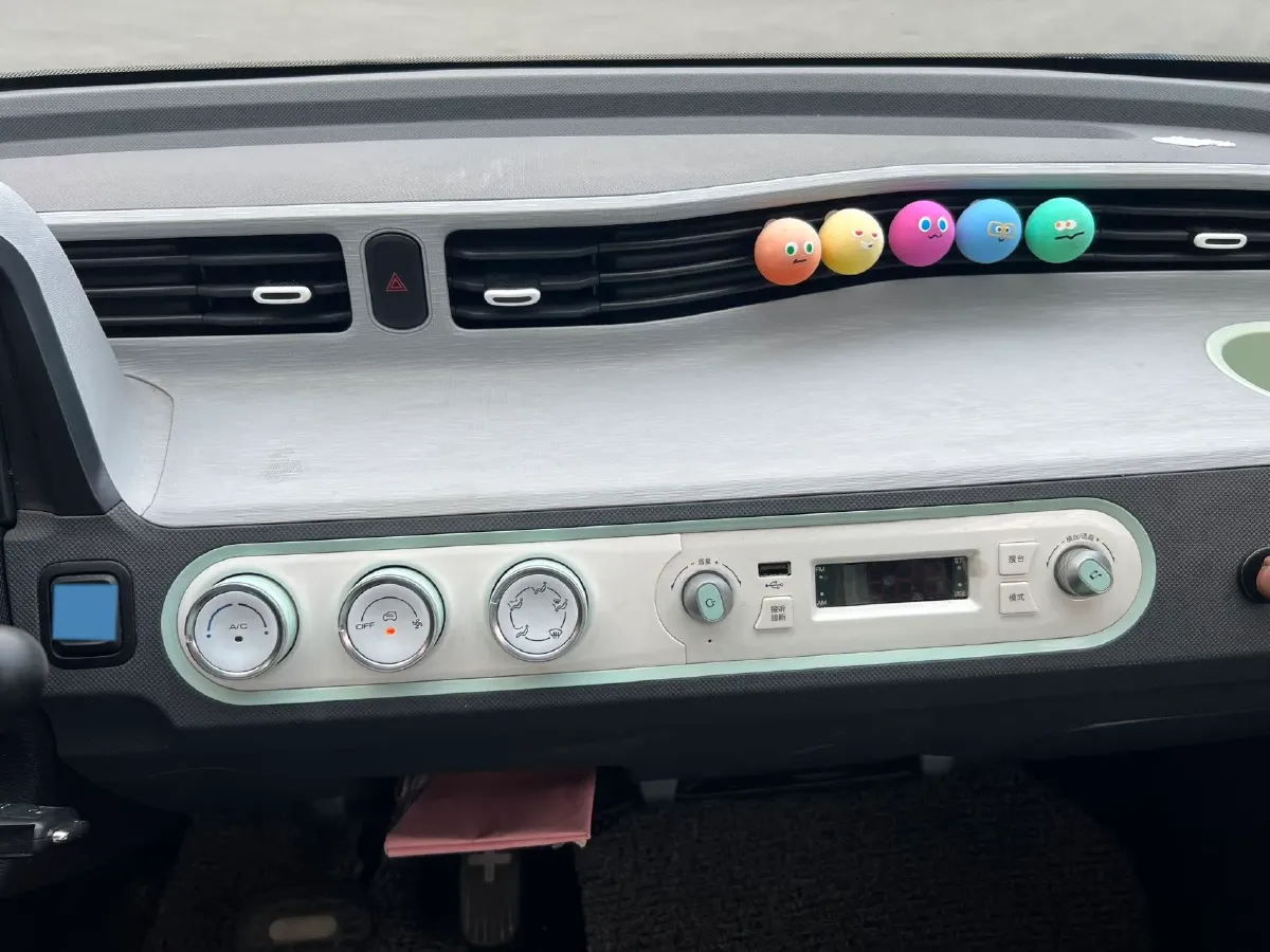 2021 WuLing HongGuang MINI EV BEV 9.3KWH,autocango,china used car exporter,china ev exporter,chinese used car exporter,chinese used ev exporter