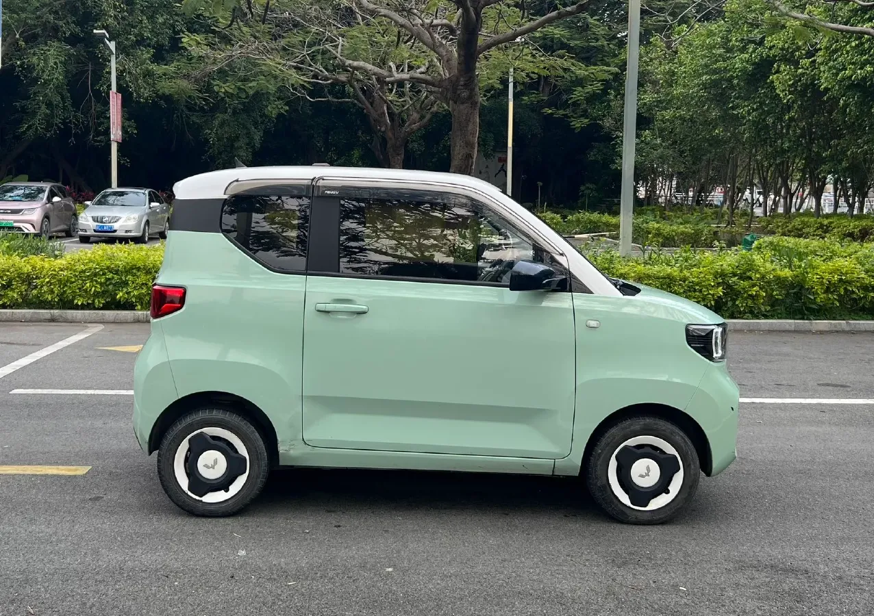 2021 WuLing HongGuang MINI EV BEV 9.3KWH,autocango,china used car exporter,china ev exporter,chinese used car exporter,chinese used ev exporter
