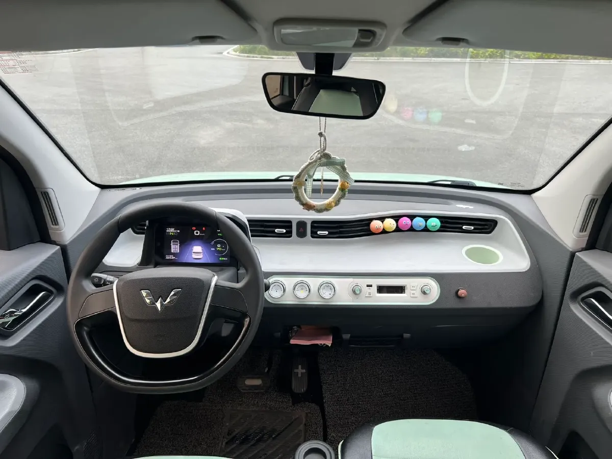 2021 WuLing HongGuang MINI EV BEV 9.3KWH,autocango,china used car exporter,china ev exporter,chinese used car exporter,chinese used ev exporter