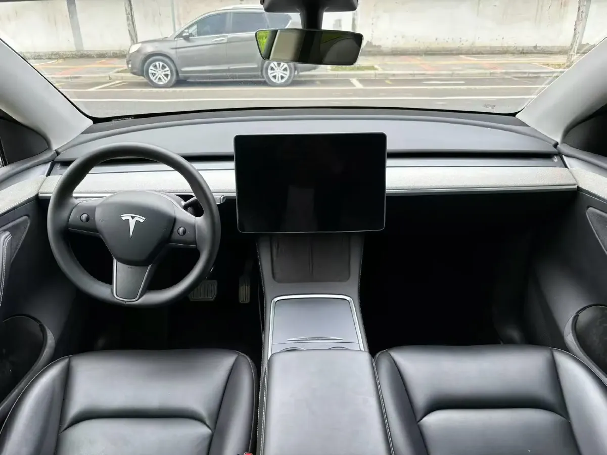 2022 Tesla Model Y BEV 60KWH,autocango,china used car exporter,china ev exporter,chinese used car exporter,chinese used ev exporter