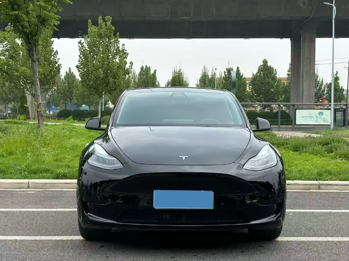 2022 Tesla Model Y BEV 60KWH,autocango,china used car exporter,china ev exporter,chinese used car exporter,chinese used ev exporter