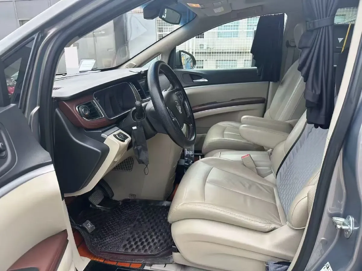 2018 Buick GL8 2.0T 260HP L4 6AT,autocango,china used car exporter,china ev exporter,chinese used car exporter,chinese used ev exporter