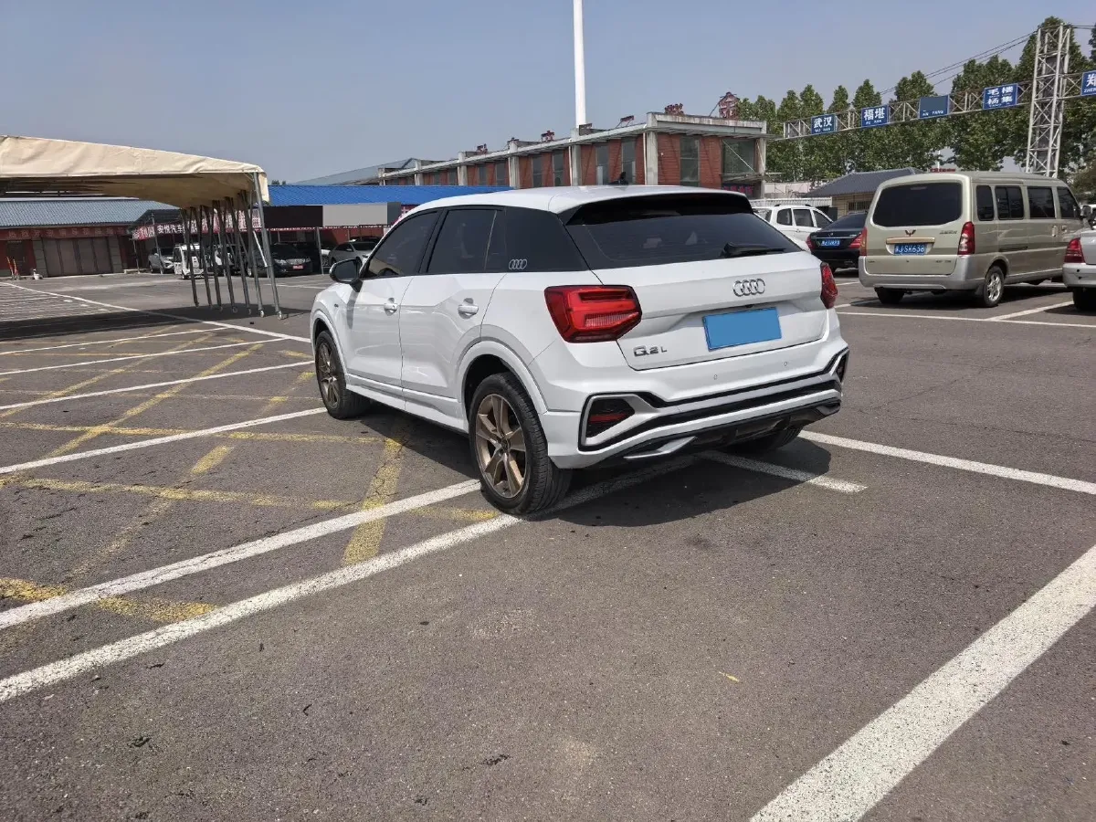 2022 Audi Q2L 1.4T 150HP L4 7DCT,autocango,china used car exporter,china ev exporter,chinese used car exporter,chinese used ev exporter
