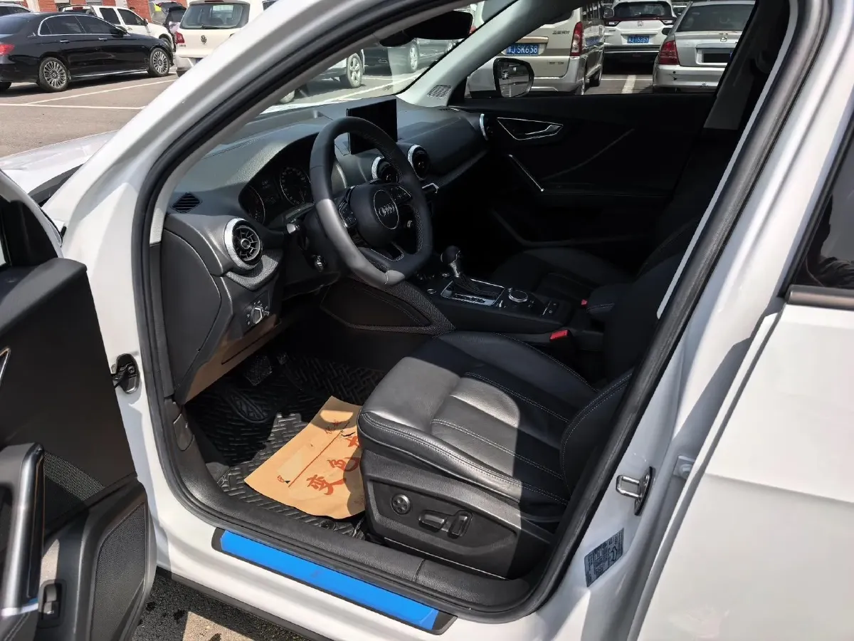 2022 Audi Q2L 1.4T 150HP L4 7DCT,autocango,china used car exporter,china ev exporter,chinese used car exporter,chinese used ev exporter