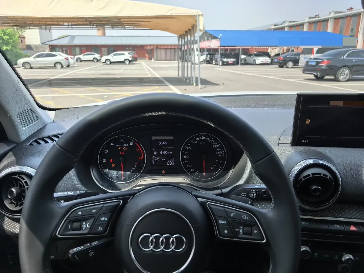 2022 Audi Q2L 1.4T 150HP L4 7DCT,autocango,china used car exporter,china ev exporter,chinese used car exporter,chinese used ev exporter