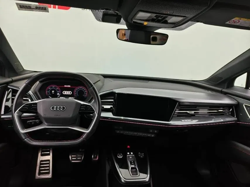 2022 Audi Q5 e-tron BEV 83.4KWH,autocango,china used car exporter,china ev exporter,chinese used car exporter,chinese used ev exporter