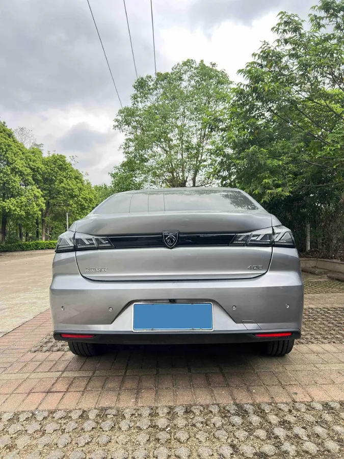 2024 Peugeot 408 1.5T 173HP L4 6AT,autocango,china used car exporter,china ev exporter,chinese used car exporter,chinese used ev exporter