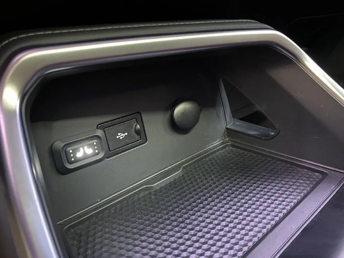 2023 Haval H6 1.5T 150HP L4 7DCT,autocango,china used car exporter,china ev exporter,chinese used car exporter,chinese used ev exporter