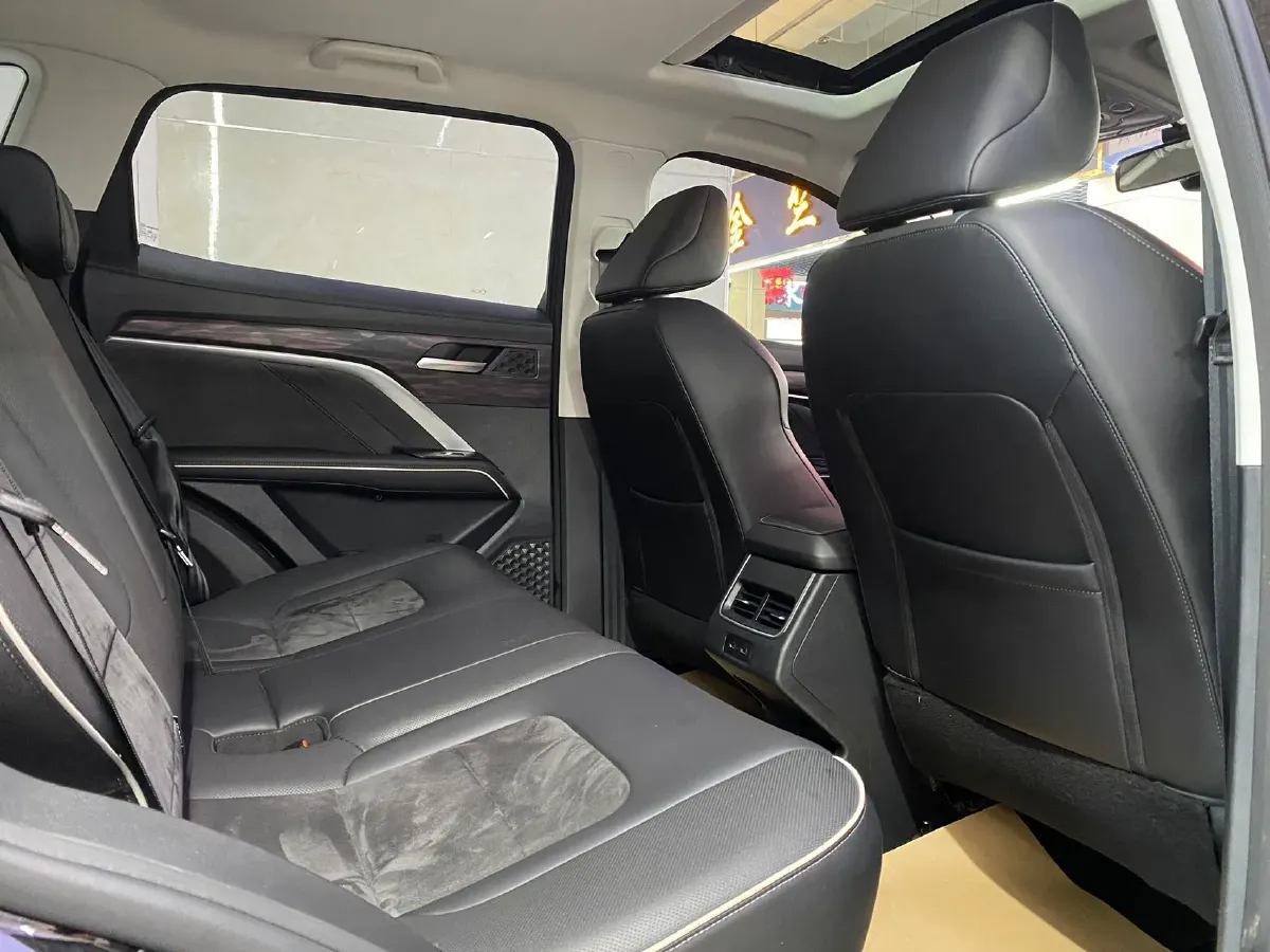 2023 Haval H6 1.5T 150HP L4 7DCT,autocango,china used car exporter,china ev exporter,chinese used car exporter,chinese used ev exporter