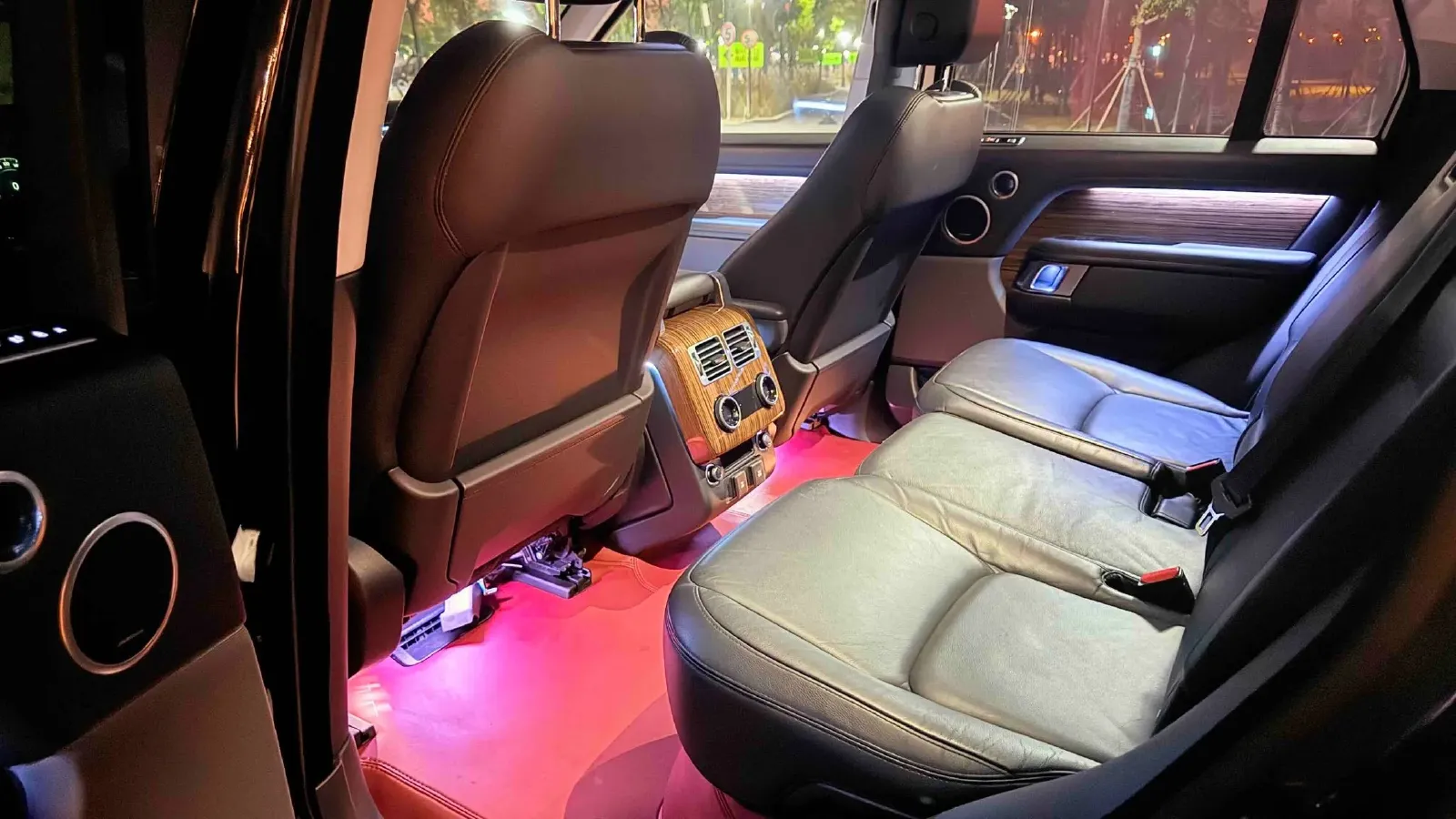 2018 Land Rover Range Rover 3.0T 340HP V6 8AT,autocango,china used car exporter,china ev exporter,chinese used car exporter,chinese used ev exporter