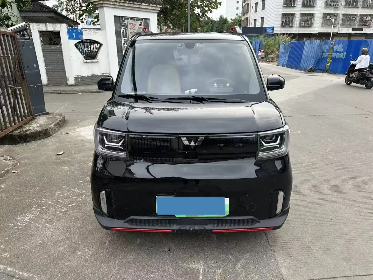 2022 WuLing HongGuang MINI EV BEV 17.3KWH,autocango,china used car exporter,china ev exporter,chinese used car exporter,chinese used ev exporter