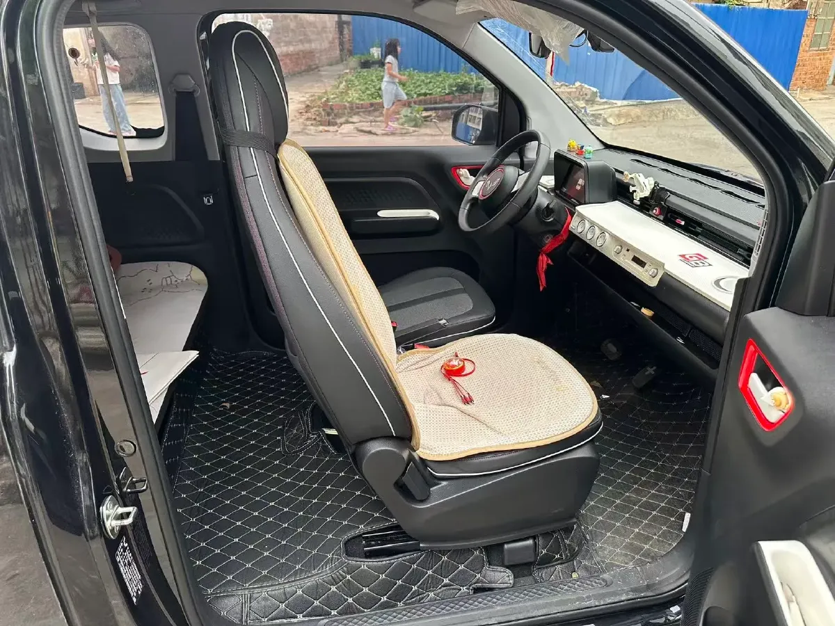 2022 WuLing HongGuang MINI EV BEV 17.3KWH,autocango,china used car exporter,china ev exporter,chinese used car exporter,chinese used ev exporter