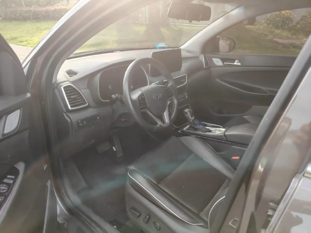 2019 Hyundai Tucson 1.6T 177HP L4 7DCT,autocango,china used car exporter,china ev exporter,chinese used car exporter,chinese used ev exporter