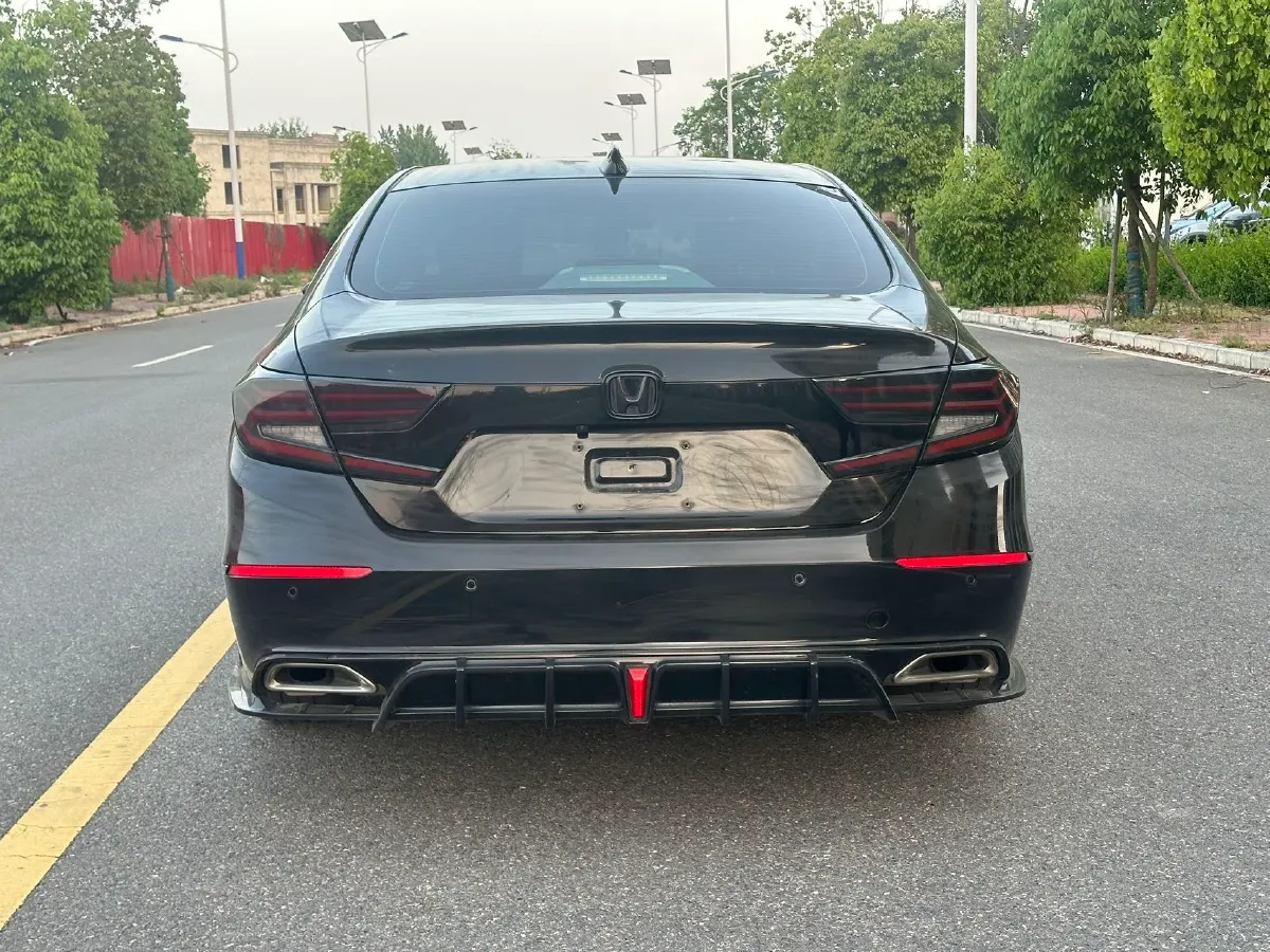 2022 Honda Accord 1.5T 194HP L4 CVT,autocango,china used car exporter,china ev exporter,chinese used car exporter,chinese used ev exporter