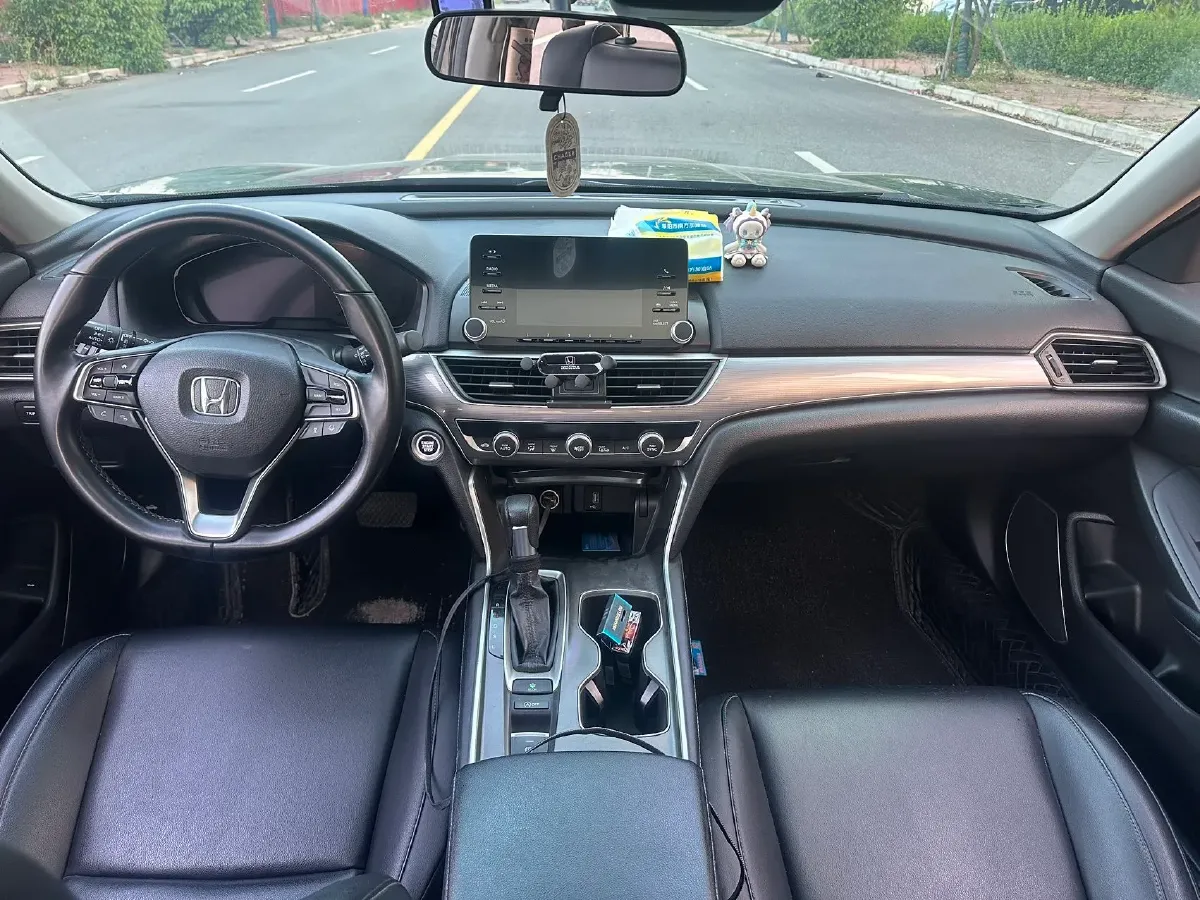 2022 Honda Accord 1.5T 194HP L4 CVT,autocango,china used car exporter,china ev exporter,chinese used car exporter,chinese used ev exporter