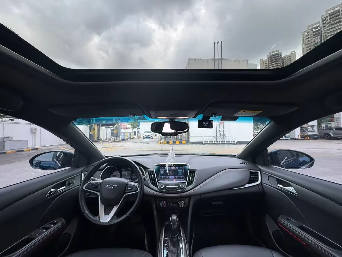 2019 Chevrolet Monza 1.3T 163HP L3 6AT,autocango,china used car exporter,china ev exporter,chinese used car exporter,chinese used ev exporter