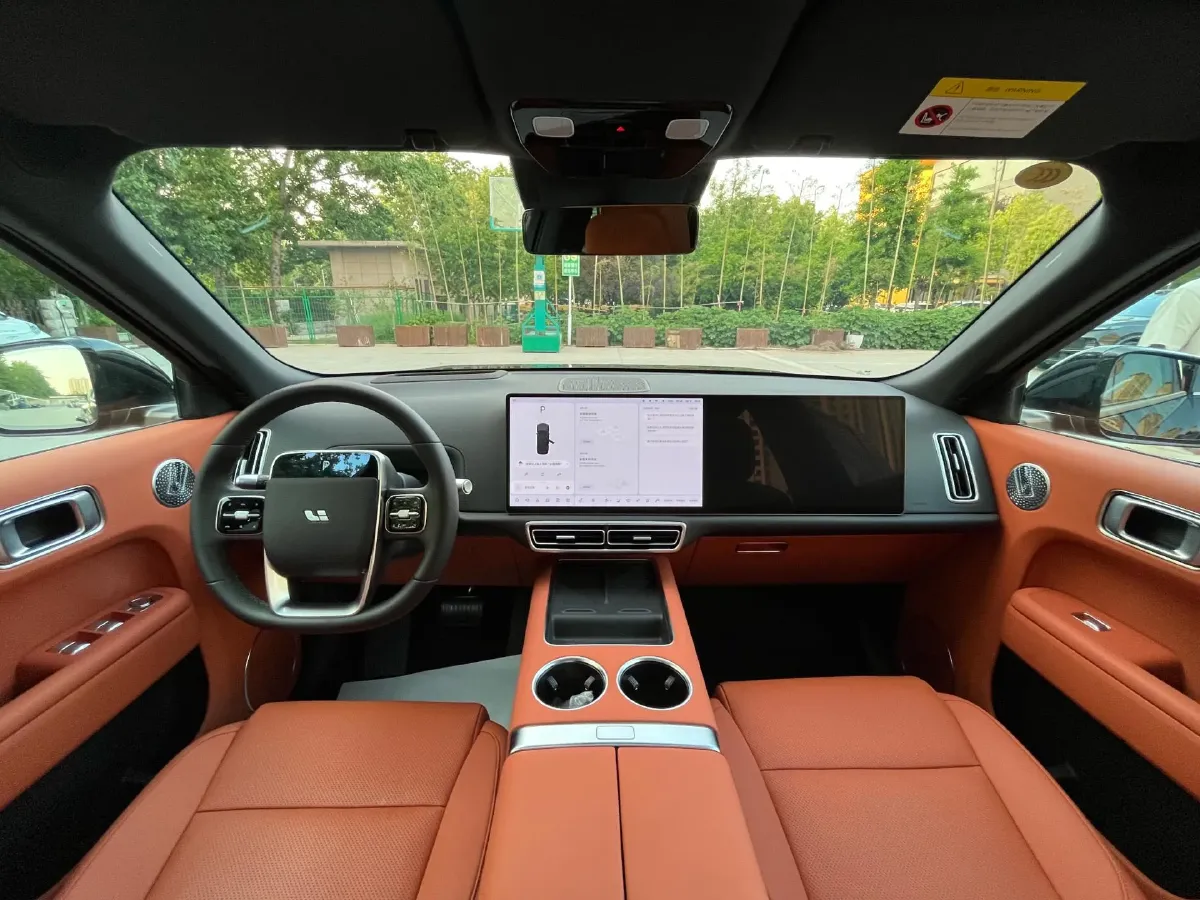 2025 Li L9 Range Extended 154HP REEV,autocango,china used car exporter,china ev exporter,chinese used car exporter,chinese used ev exporter