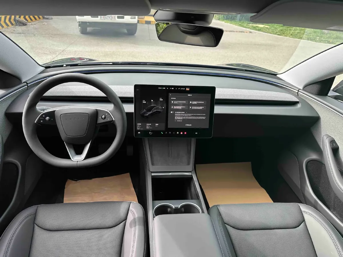 2025 Tesla Model 3 BEV,autocango,china used car exporter,china ev exporter,chinese used car exporter,chinese used ev exporter