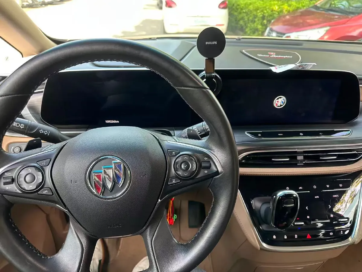 2021 Buick GL8 2.0T 237HP L4 9AT,autocango,china used car exporter,china ev exporter,chinese used car exporter,chinese used ev exporter