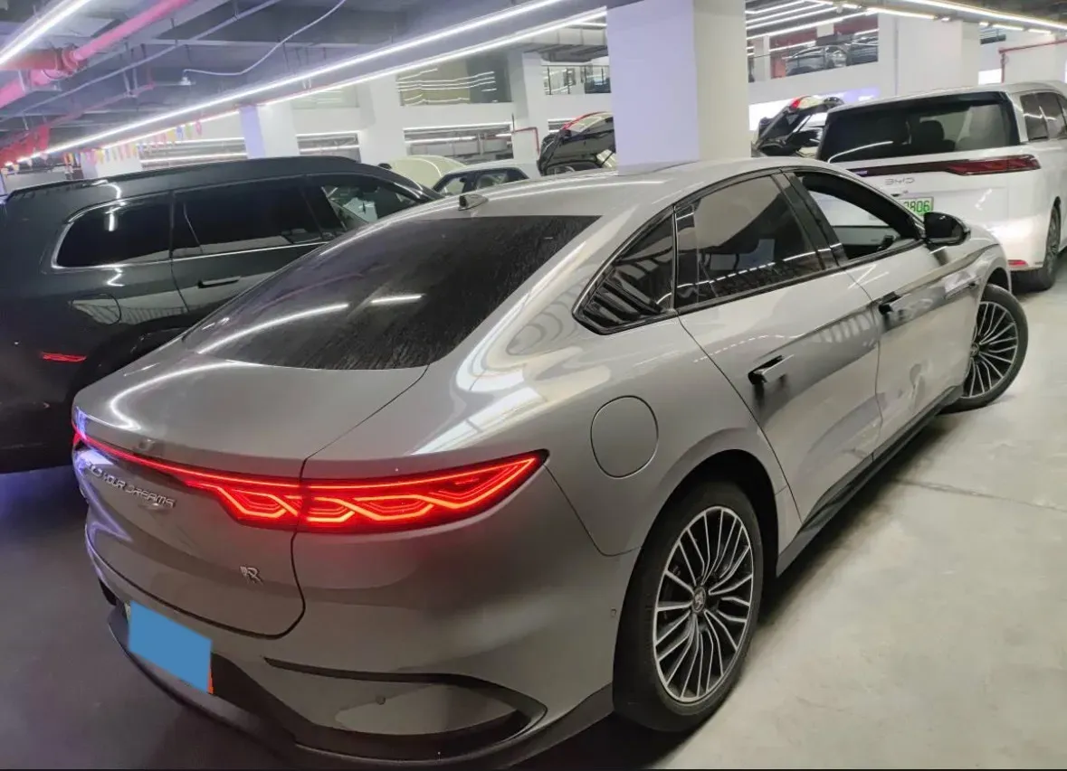 2025 BYD Han 1.5T 156HP L4 E-CVT PHEV,autocango,china used car exporter,china ev exporter,chinese used car exporter,chinese used ev exporter