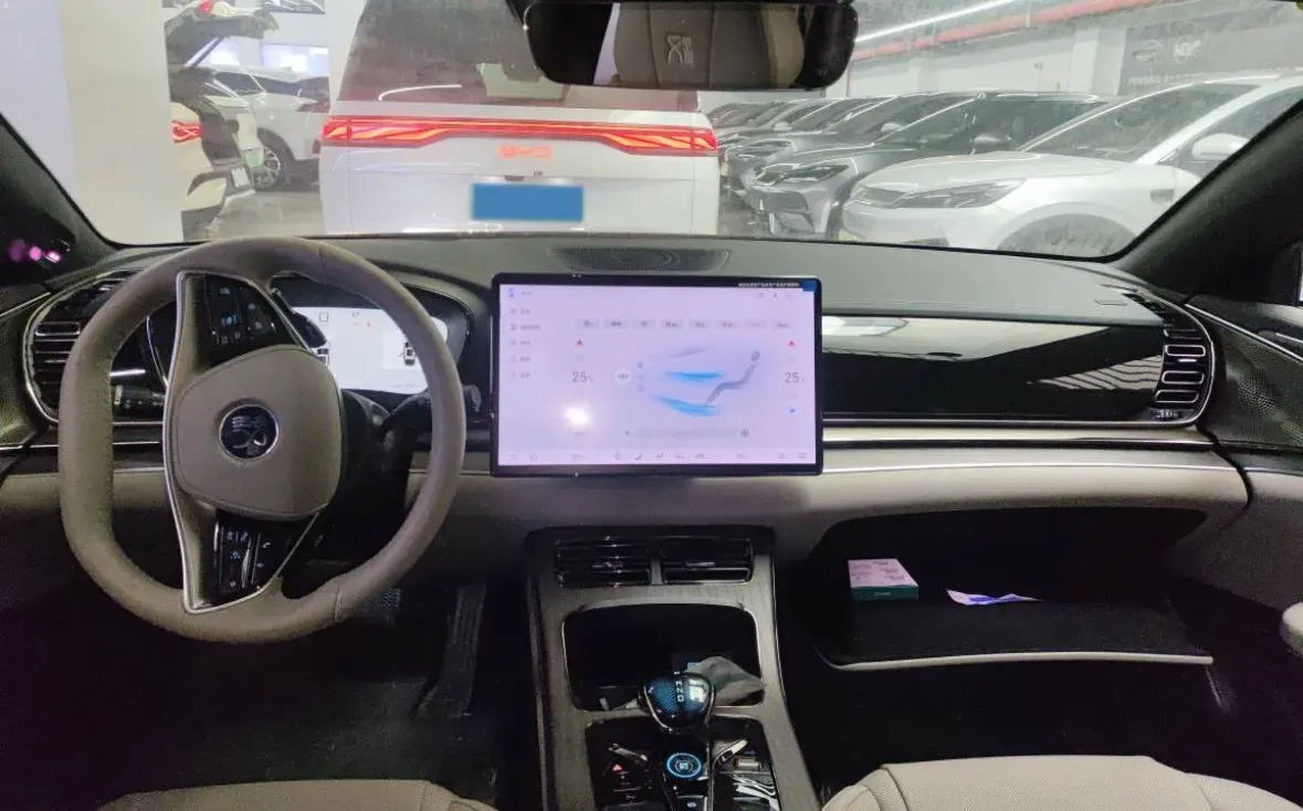 2025 BYD Han 1.5T 156HP L4 E-CVT PHEV,autocango,china used car exporter,china ev exporter,chinese used car exporter,chinese used ev exporter