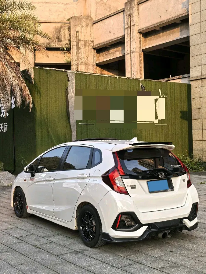 2018 Honda Fit 1.5L 131HP L4 CVT,autocango,china used car exporter,china ev exporter,chinese used car exporter,chinese used ev exporter