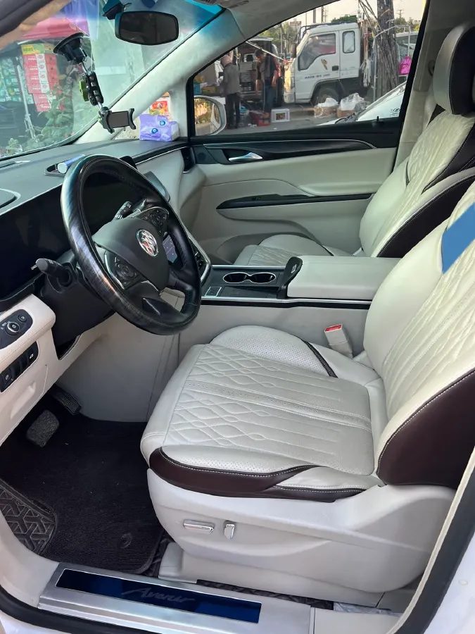 2021 Buick GL8 2.0T 237HP L4 9AT,autocango,china used car exporter,china ev exporter,chinese used car exporter,chinese used ev exporter