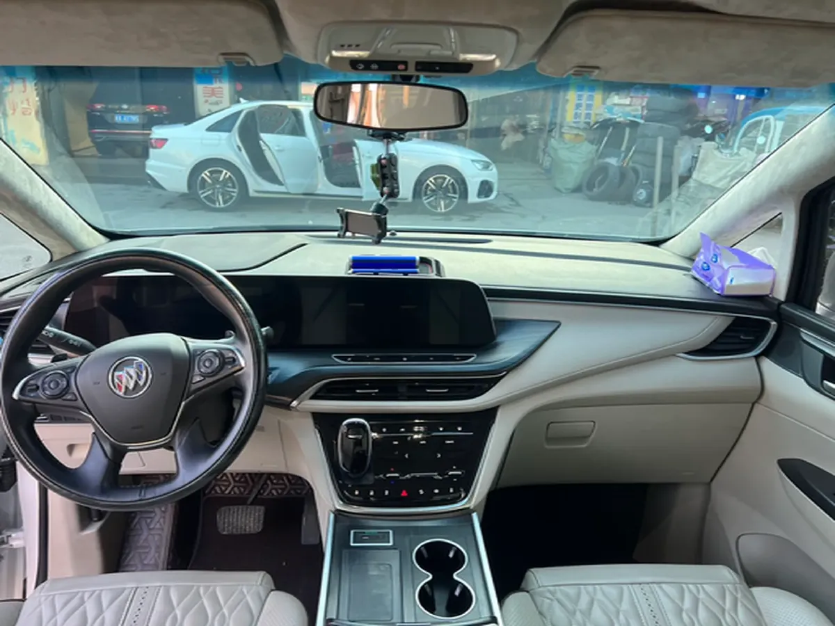 2021 Buick GL8 2.0T 237HP L4 9AT,autocango,china used car exporter,china ev exporter,chinese used car exporter,chinese used ev exporter