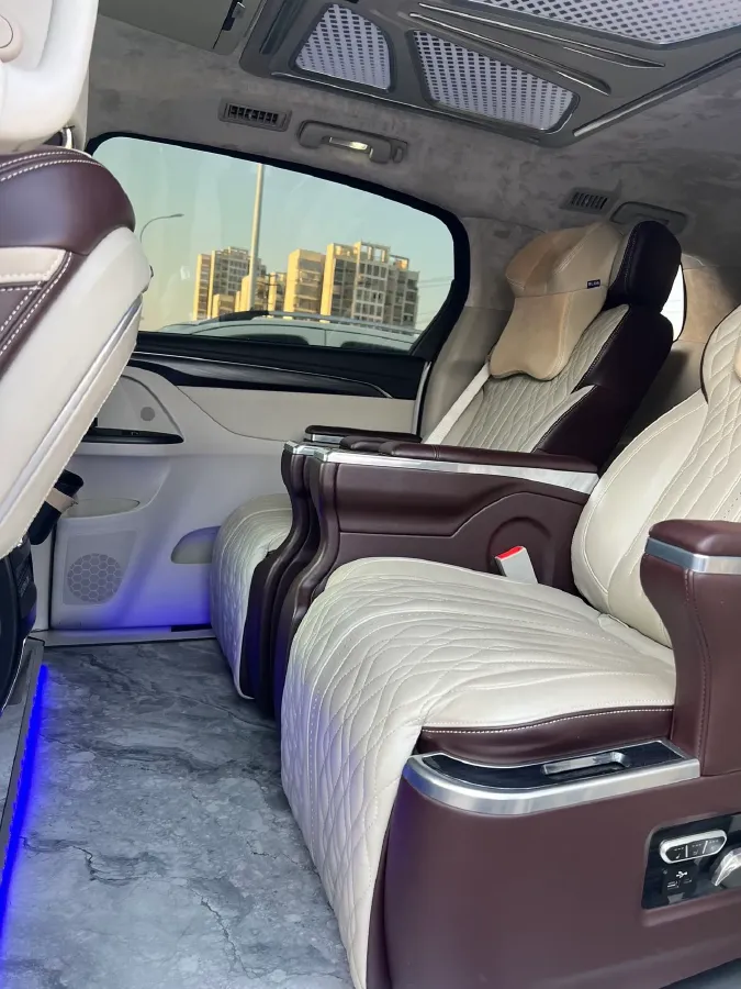 2021 Buick GL8 2.0T 237HP L4 9AT,autocango,china used car exporter,china ev exporter,chinese used car exporter,chinese used ev exporter