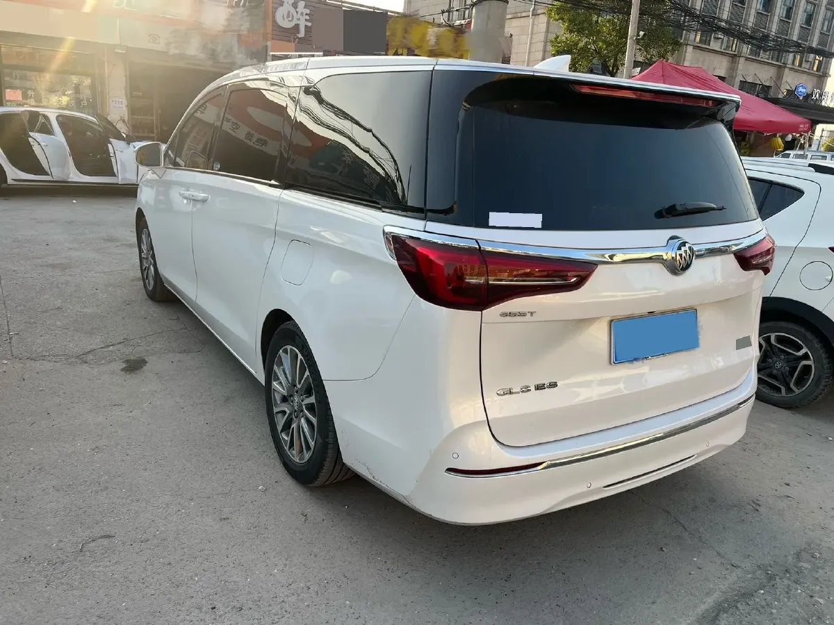 2021 Buick GL8 2.0T 237HP L4 9AT,autocango,china used car exporter,china ev exporter,chinese used car exporter,chinese used ev exporter
