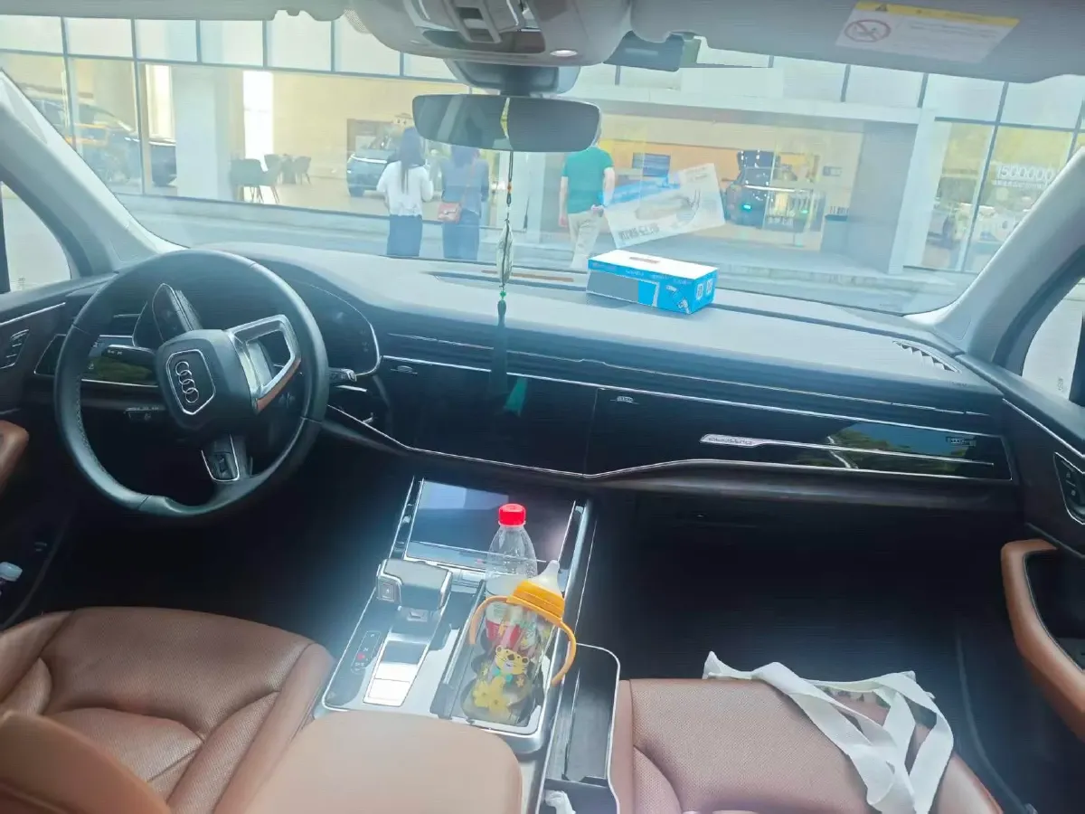 2022 Volkswagen Touareg 3.0T 340HP V6 8AT,autocango,china used car exporter,china ev exporter,chinese used car exporter,chinese used ev exporter