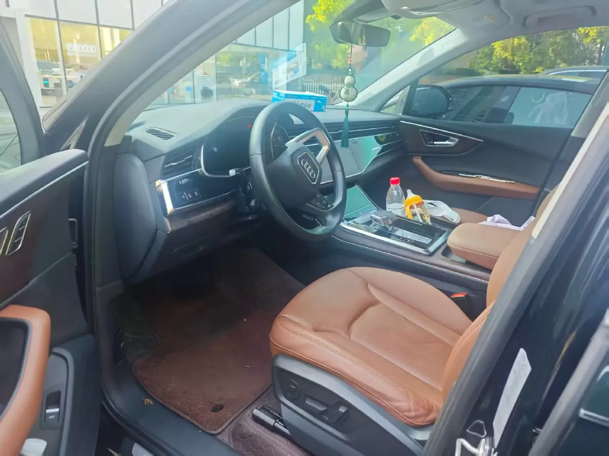 2022 Volkswagen Touareg 3.0T 340HP V6 8AT,autocango,china used car exporter,china ev exporter,chinese used car exporter,chinese used ev exporter