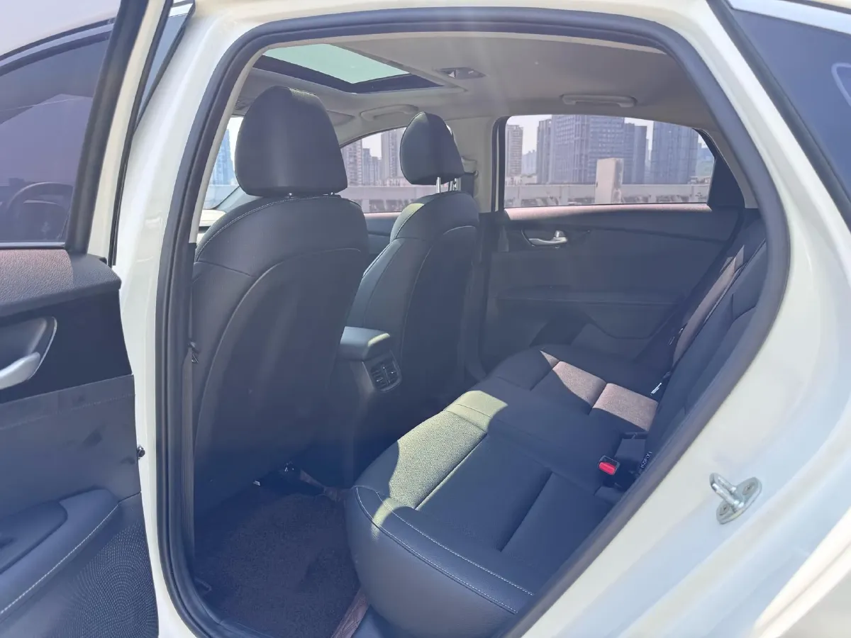 2021 Kia K3 1.5L 115HP L4 CVT,autocango,china used car exporter,china ev exporter,chinese used car exporter,chinese used ev exporter