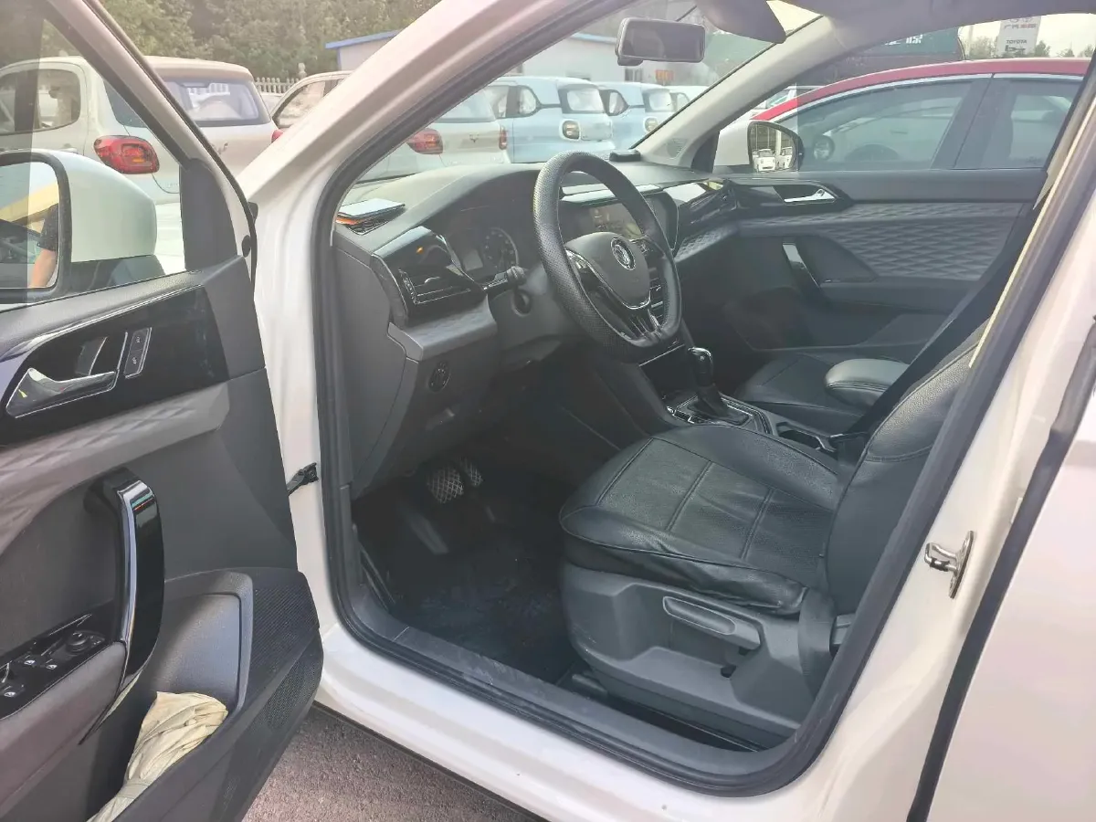 2019 Jeep Compass 1.4T 165HP L4 7DCT,autocango,china used car exporter,china ev exporter,chinese used car exporter,chinese used ev exporter