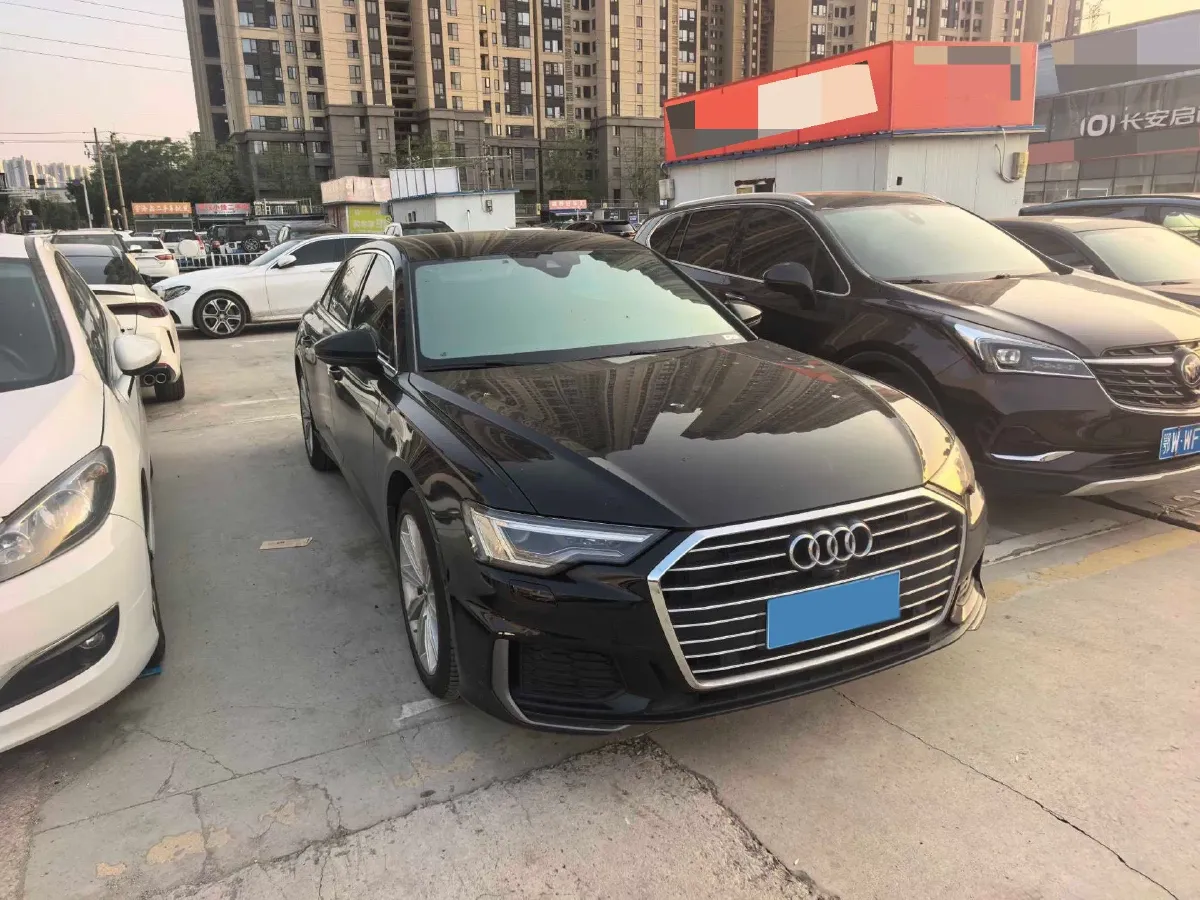 2021 Audi A6L 2.0T 224HP L4 7DCT,autocango,china used car exporter,china ev exporter,chinese used car exporter,chinese used ev exporter