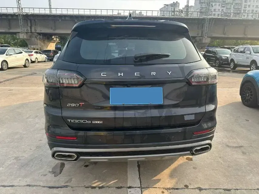 2022 Chery Tiggo 8 Plus 1.6T 197HP L4 7DCT,autocango,china used car exporter,china ev exporter,chinese used car exporter,chinese used ev exporter