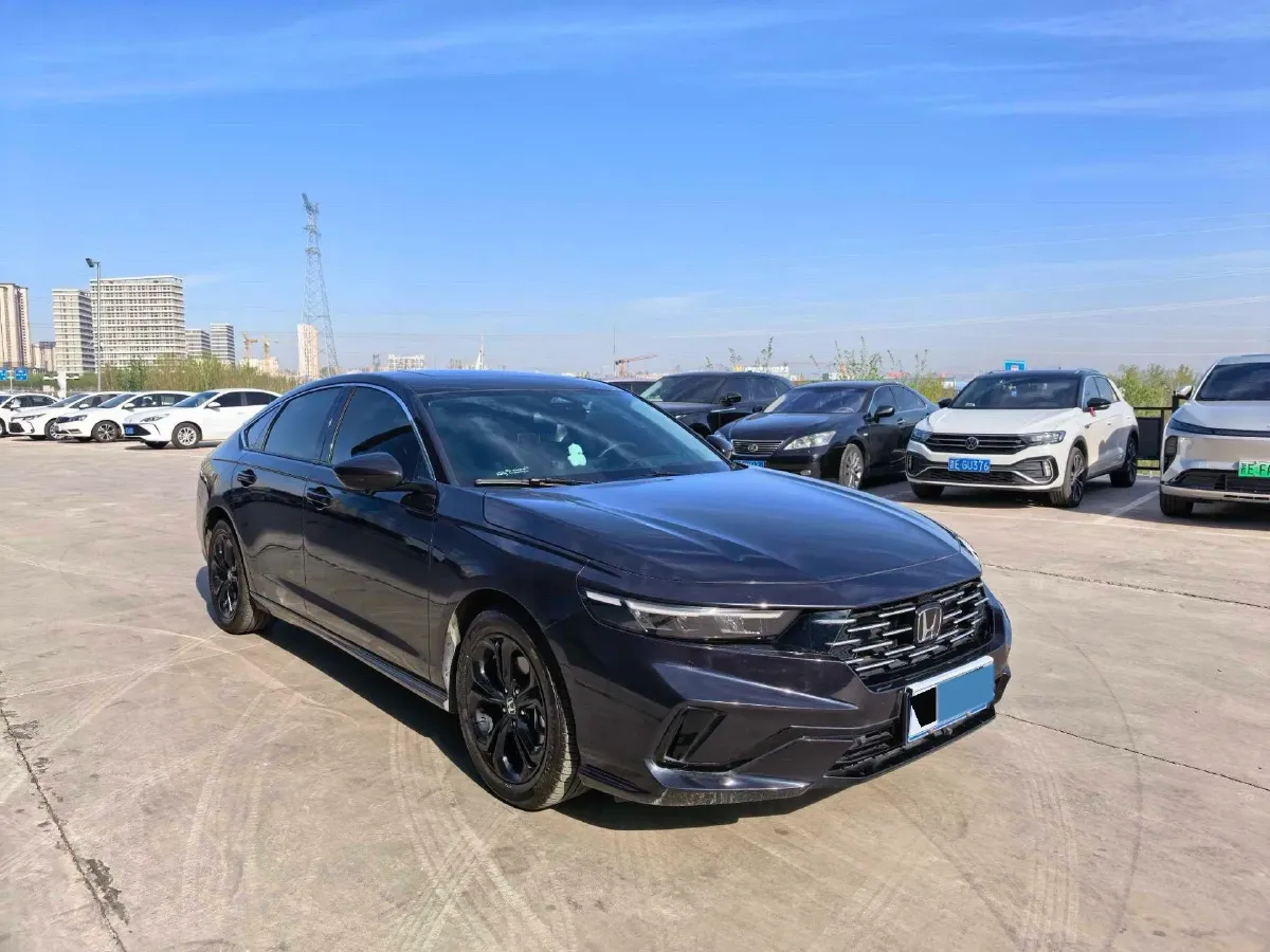 2025 Honda Accord 1.5T 192HP L4 CVT,autocango,china used car exporter,china ev exporter,chinese used car exporter,chinese used ev exporter