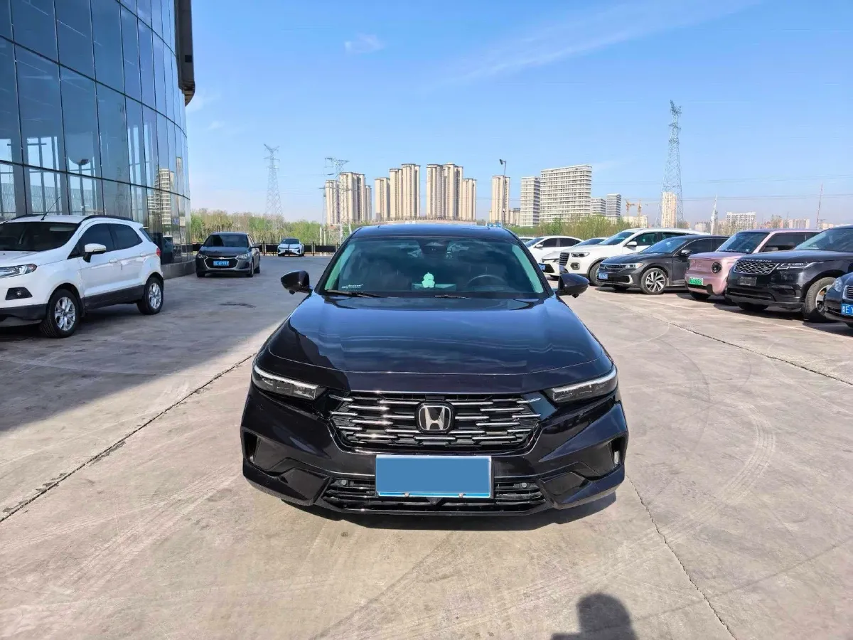 2025 Honda Accord 1.5T 192HP L4 CVT,autocango,china used car exporter,china ev exporter,chinese used car exporter,chinese used ev exporter