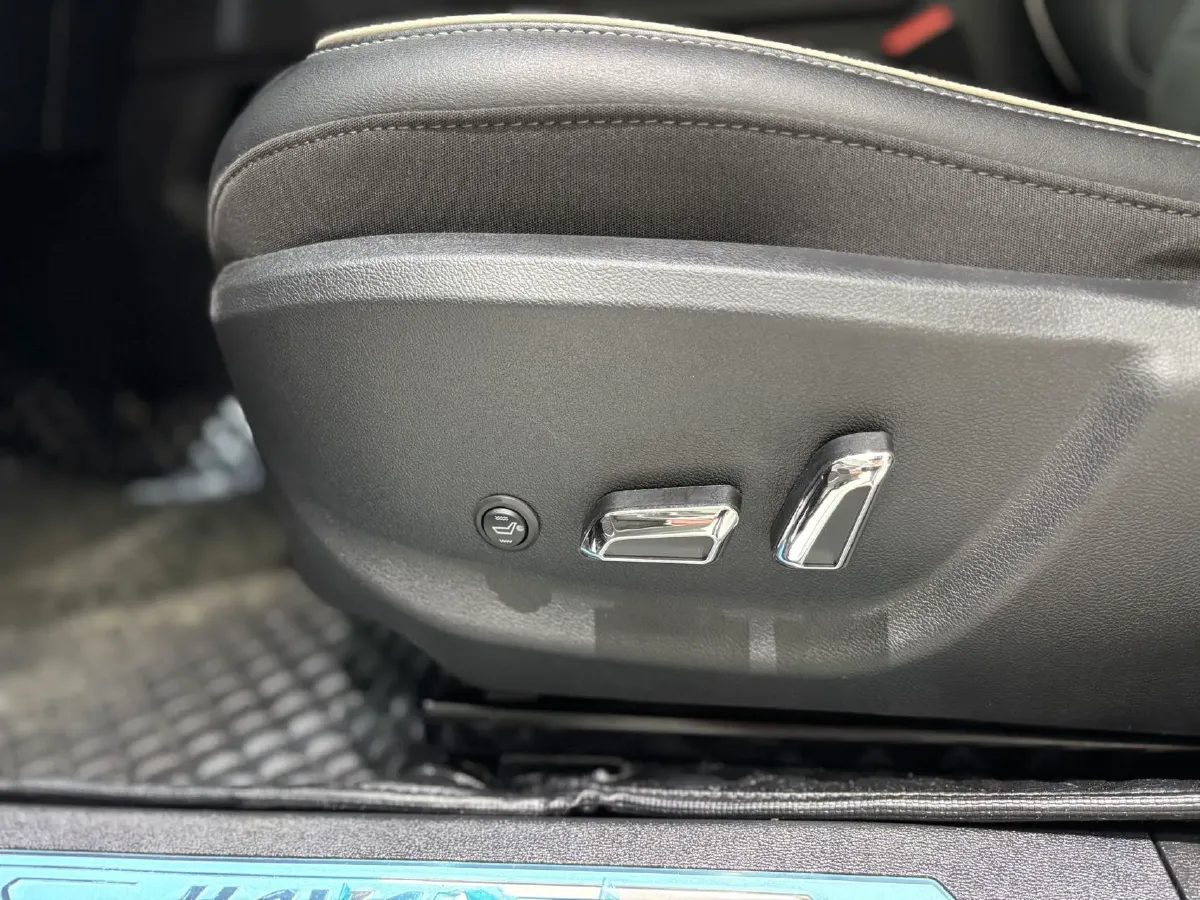 2021 Haval H6 1.5T 150HP L4 7DCT,autocango,china used car exporter,china ev exporter,chinese used car exporter,chinese used ev exporter